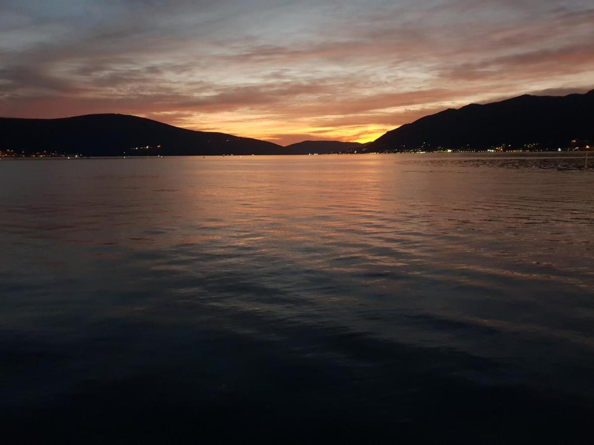 Sunset Διαμέρισμα Τίβατ Εξωτερικό φωτογραφία